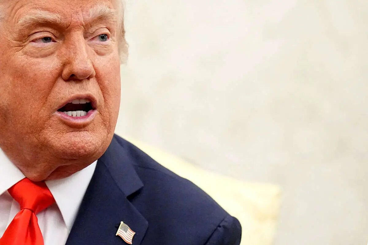 نیویورکتایمز: ترامپ خواستار دیدار با پوتین و زلنسکی است نیویورکتایمز: ترامپ خواستار دیدار با پوتین و زلنسکی است