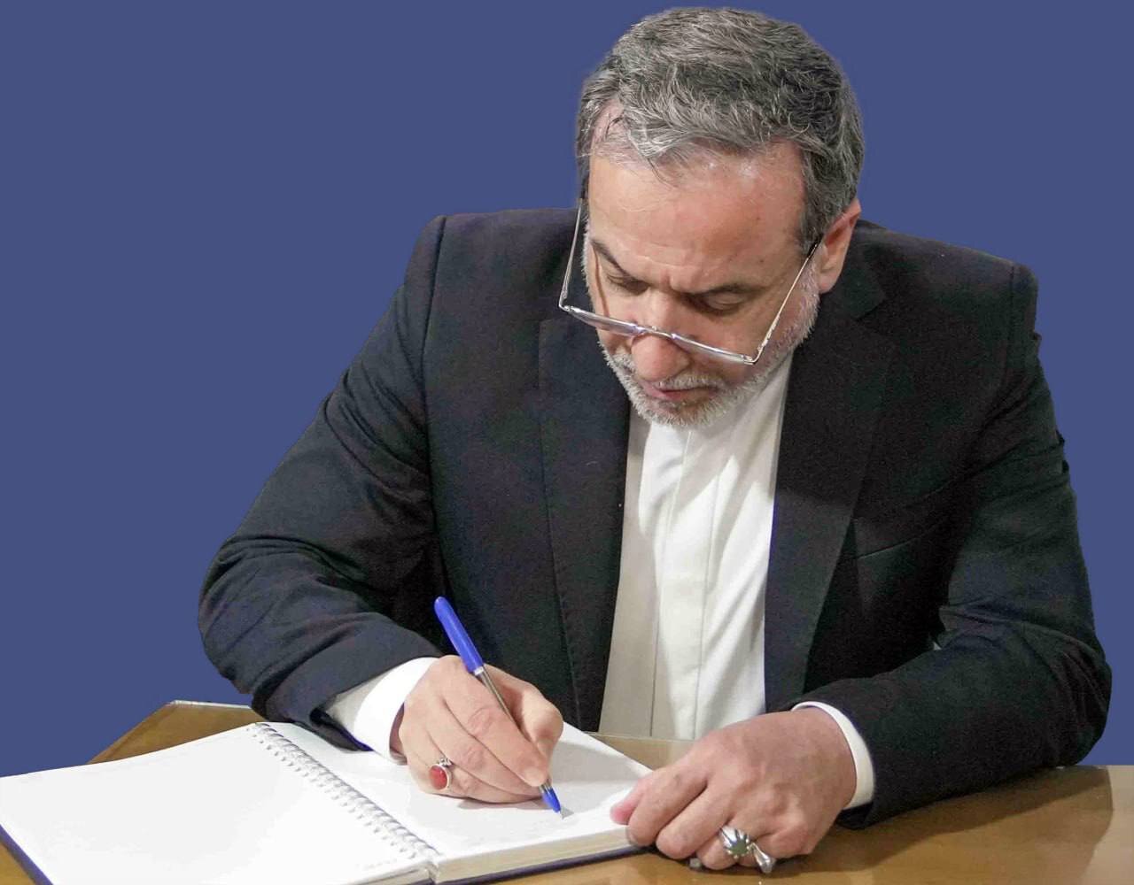 عراقچی : تنها راه مقابله قاطع با رفتارهای بی‌پروای رژیم اسرائیل، اقدام هماهنگ و متحد جهان اسلام است