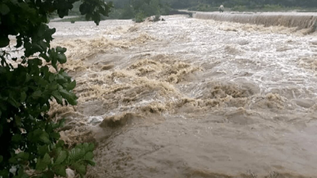 اتفاق عجیب از پس خشکسالی سخت/ سیل آمد و سدهای این استان ۱۱ هزار میلیارد تومان خسارت دید اتفاق عجیب از پس خشکسالی سخت/ سیل آمد و سدهای این استان ۱۱ هزار میلیارد تومان خسارت دید