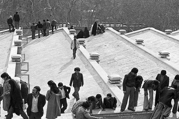 زندان اوین چگونه تصرف شد؟/ ۲۳ بهمن ۵۷